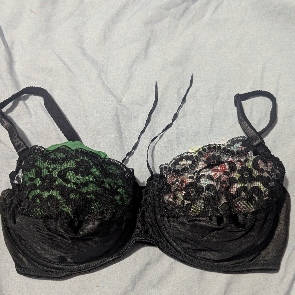 Maidenform Black Lace Bra Size 34D